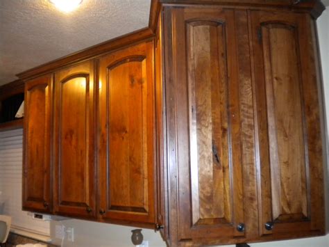 To save a lot of money, you can simply replace your cabinet doors with solid wood doors and completely upgrade the entire look of your kitchen. Do it Yourself Duo: Kitchen Redo