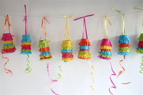 Make this Pull Piñata Garland Cinco de mayo crafts Fun crafts for