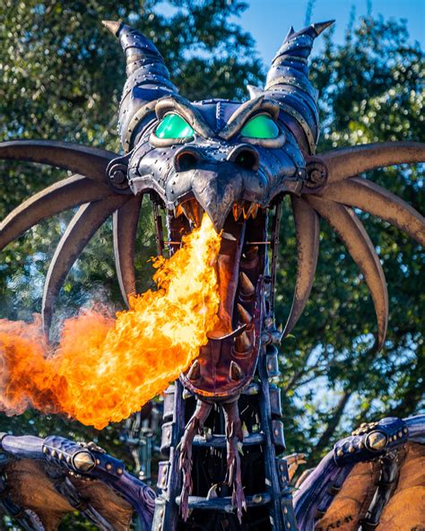 Maleficent Dragon At Magic Kingdom Rwaltdisneyworld