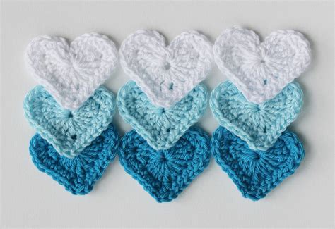 Heart Appliques Blue White Com Imagens Blusas De Crochê