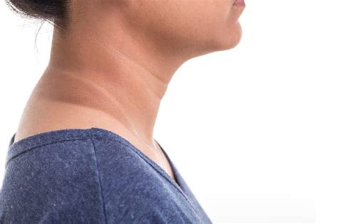 How To Handle Horizontal Neck Lines With A Variety Of Options Plastic