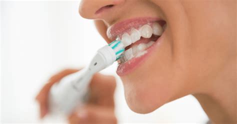 Teeth Tips How To Use An Electric Toothbrush For Best Results