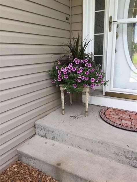 Adding a distressed paint job to the chair itself really brings it all to life and ties it all together nicely. Free Junk Chair Repurposed Into a Garden Planter | Chairs ...