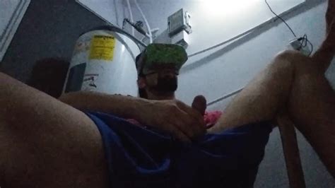Jerking Off Solo While Wearing Vr Headset Watching Gay Porn Xxx Mobile Porno Videos And Movies