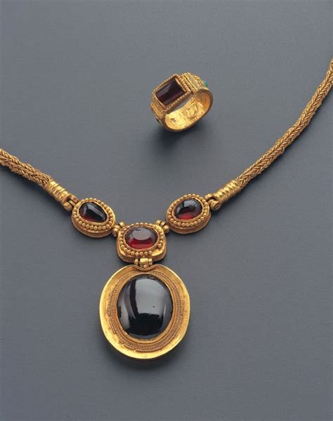 Pin By Maria Dolores Fernandez On Ancient Jewelry Greekromanetruscan