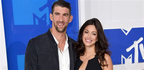 Michael Phelps Brings Fiancee Nicole Johnson To Vmas 2016 2016 Mtv