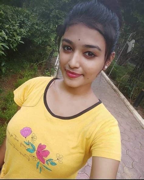 Pin By Temp On Tender In 2022 Beauty Girls Face Desi Girl Selfie