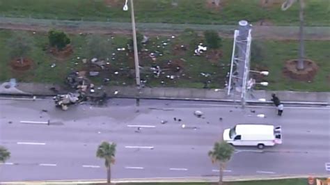 Driver Killed After Car Slams Into Pole On Red Road In Nw Miami Dade Nbc 6 South Florida