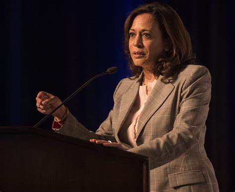 Sen Kamala Harris Defends Record As Prosecutor But Skips Some Details