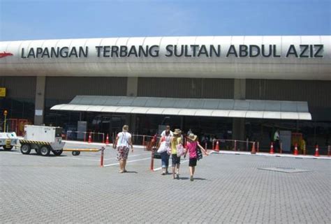 Sultan haji ahmad shah airport (ceb); Solat jemaah, aktiviti di masjid Lapangan Terbang Sultan ...