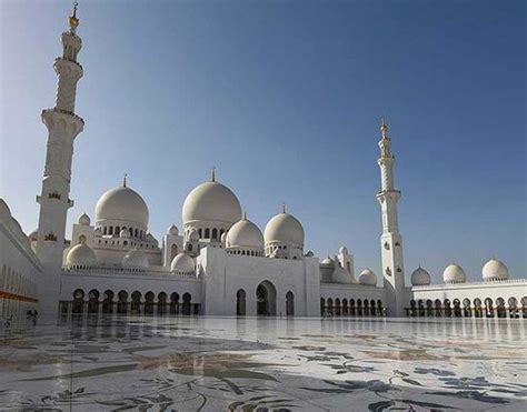 بالصور مسجد الشيخ زايد ثاني أفضل معلم سياحي في العالم لعام 2017