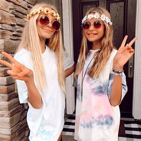 jaydin and kaiya〰️teen style on instagram “☮️ ️ happy halloween 🎃 hippiechicks” in 2020