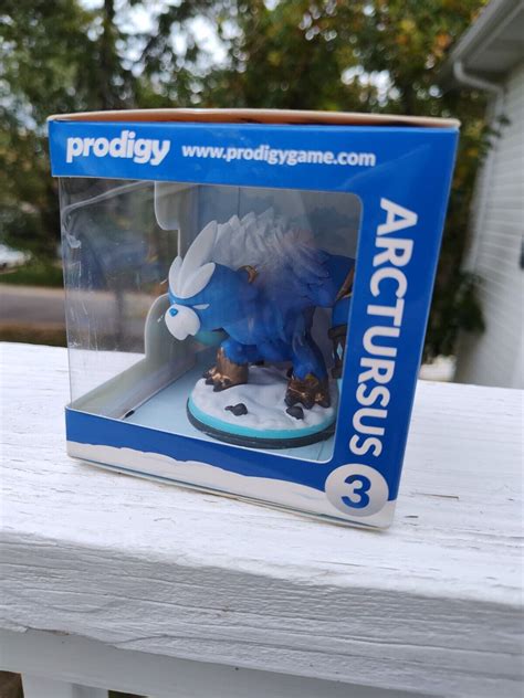 Epics Prodigy Games 3 Arctursus Vinyl Collectible Figure Nib