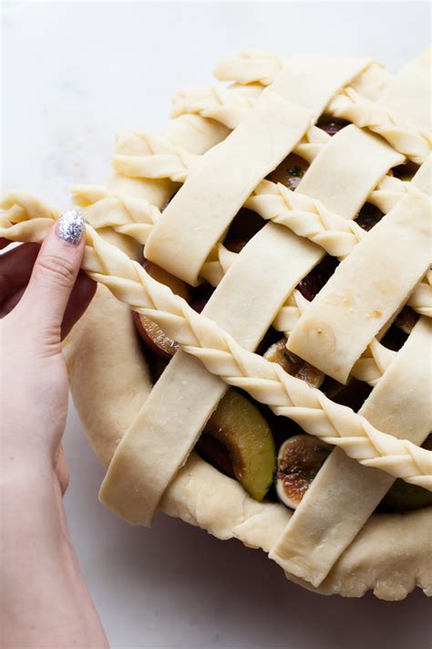 Plum Fig Thyme Pie With Style Sweet Ca Constellation Inspiration