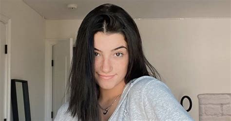 Tiktok Star Charli Damelio Begs Fans To Stop Commenting On Her Weight
