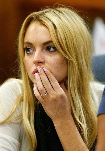 lindsay lohan in middle of assault controversy