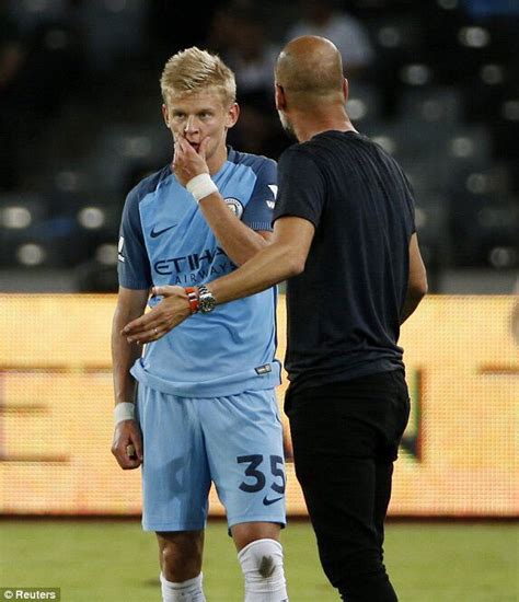 Oleksandr zinchenko, 24, ukrayna manchester city, 2016'den beri sol bek piyasa değeri: Zinchenko: We committed simple errors against Basel - BeSoccer