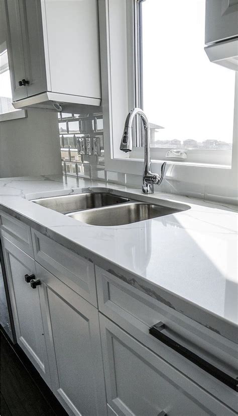 Our kitchen renovation is rolling right along. 7 Impressive Materials for Your White Kitchen Countertops ...