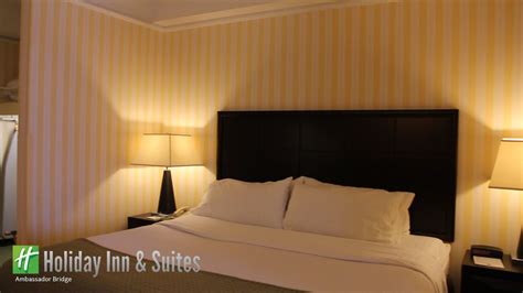 King Executive Room At The Holiday Inn And Suites Windsor Ontario Youtube