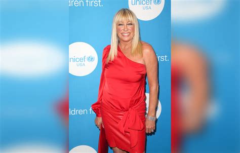 73 Year Old Suzanne Somers Posts Naked Photo For Her Birthday