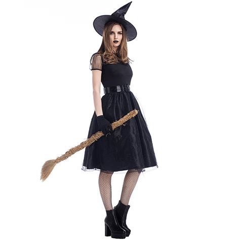 Teenager Witch Game Play Crossdressing Halloween Party