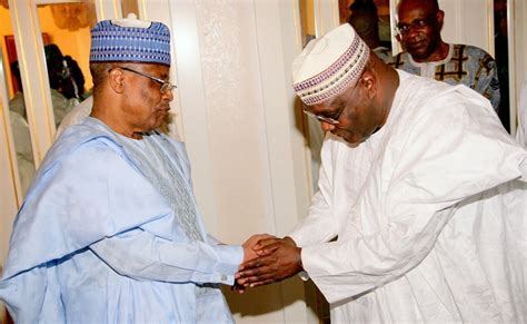 2019 Presidency Atiku Meets Babangida Secretly Ignores Supporters