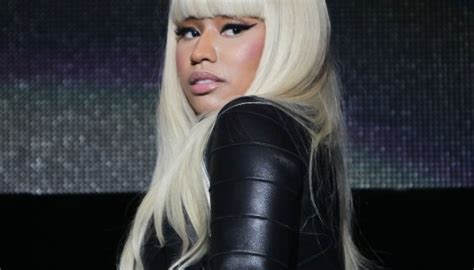 Sexiest Photos Of Nicki Minaj Hellobeautiful