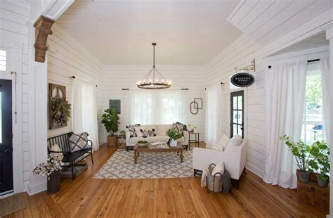 A weekend in Magnolia House, Chip and Joanna Gaines' 'Fixer Upper