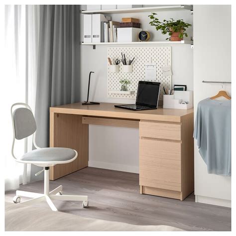 Ships from and sold by yaheetech. MALM Schreibtisch - Eichenfurnier weiß lasiert - IKEA ...