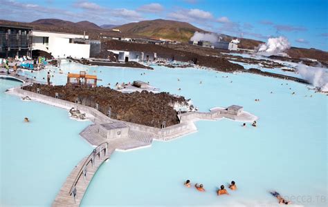 Голубая лагуна Blue Lagoon известный геотермальный курорт Исландии