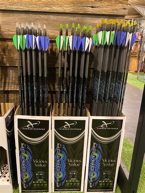 Carbon Express Predator 2 Premade 3050 Arrows 12 Pack Claytons