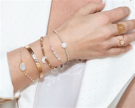 10 Best Bracelets For Small Wrists Of 2023