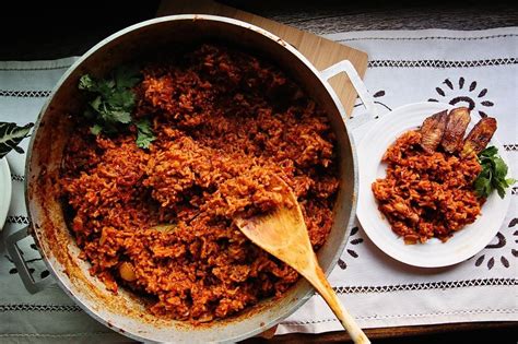 I used basmati rice in this video. West African Spicy Jollof Rice Recipe | Mahatma® Rice
