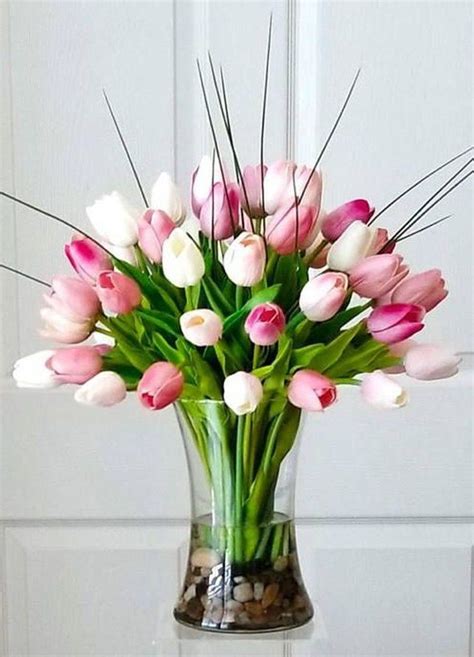 simple and lovely diy tulip arrangement ideas 42 tulips arrangement tulip centerpiece flower