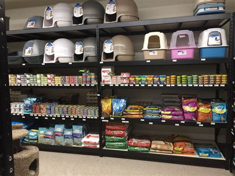 Pet Store Fixtures Displays And Shelving For Retail Storflex
