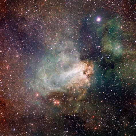 Vst Image Of The Star Forming Region Messier 17 Earth Blog
