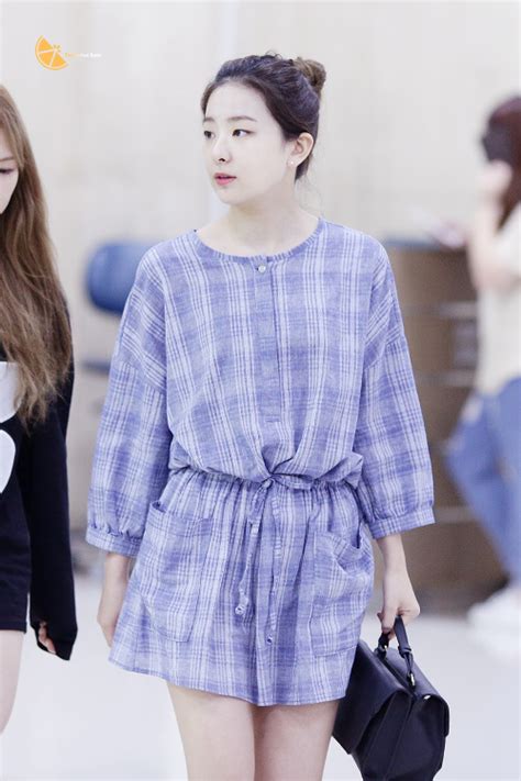 Red Velvet Seulgi Airport Fashion Official Korean Fashion