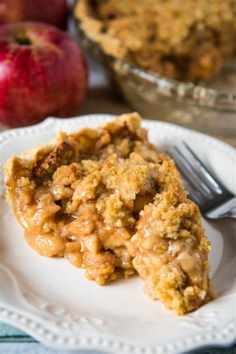 Easy Recipe For Dutch Apple Crumb Pie With A Sweet Streusel Crumble Topping Over A Cinnamon