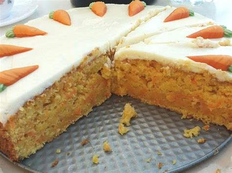 Für diese rezepte braucht ihr höchstens eine stunde! Schneller Karottenkuchen von Bellalalala | Chefkoch ...