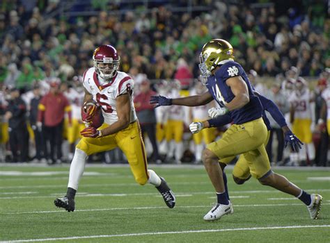 Usc Vs Notre Dame Rivalry History Sports Illustrated Usc Trojans