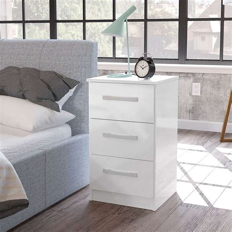 Whether you're looking for a contemporary statement piece or a plain, practical table to blend into your décor, we have bedside. Lynx White 3 Drawer Bedside Table | 3 drawer bedside table ...