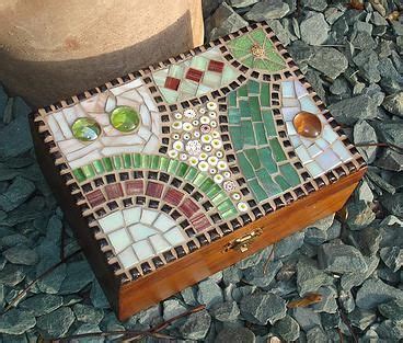 Muni S Mosaics Jewellery Boxes Mosaic Projects Mosaic Crafts Mosaic