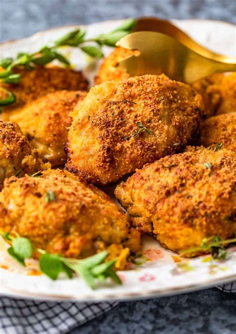 Ready in under 30 minutes with fewer than 400 calories per serving, each chicken recipe is easy and good for you. Parmesan Crusted Chicken (Oven Fried) - Easy Chicken Recipes (VIDEO)