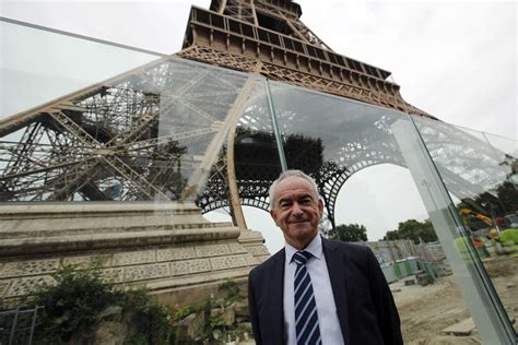 Glass Walls Not Metal Fencing To Surround Eiffel Tower The Mainichi