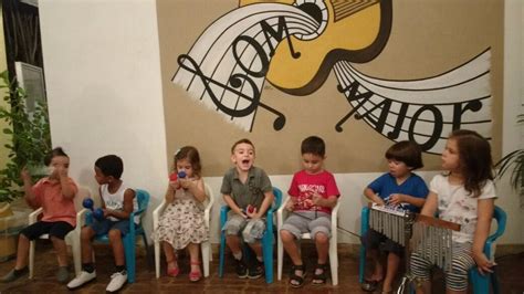 Apresentação Dos Pequeninos Do Curso De Musicalização Para Bebês E Dos
