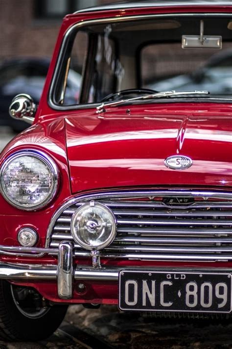Maybe you would like to learn more about one of these? Image result for classic mini wallpaper | Voitures et ...