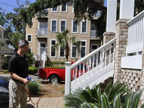 Simons is still only 18 square miles! St. Simons Pest Control | Bug House Pest Control Services