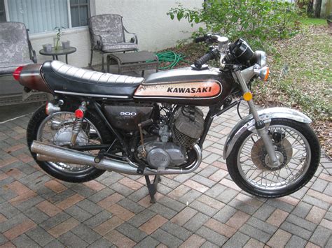 I'm not that much of a bike person really, but i do like some of them and especially a bit older machines, when they were still. 1973 Kawasaki H1 500 Mach III 3 triple NO RESERVE