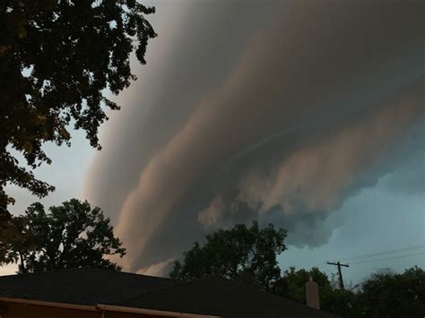 Shelf Clouds Can Be Dangerous And Beautiful Local