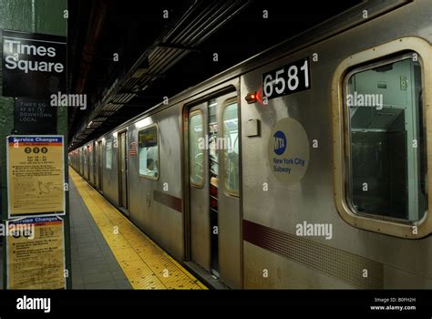 Times Square Subway Station New York City Stock Photo Alamy